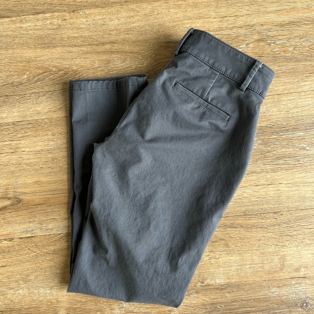 LOFT - chino pants - size 4